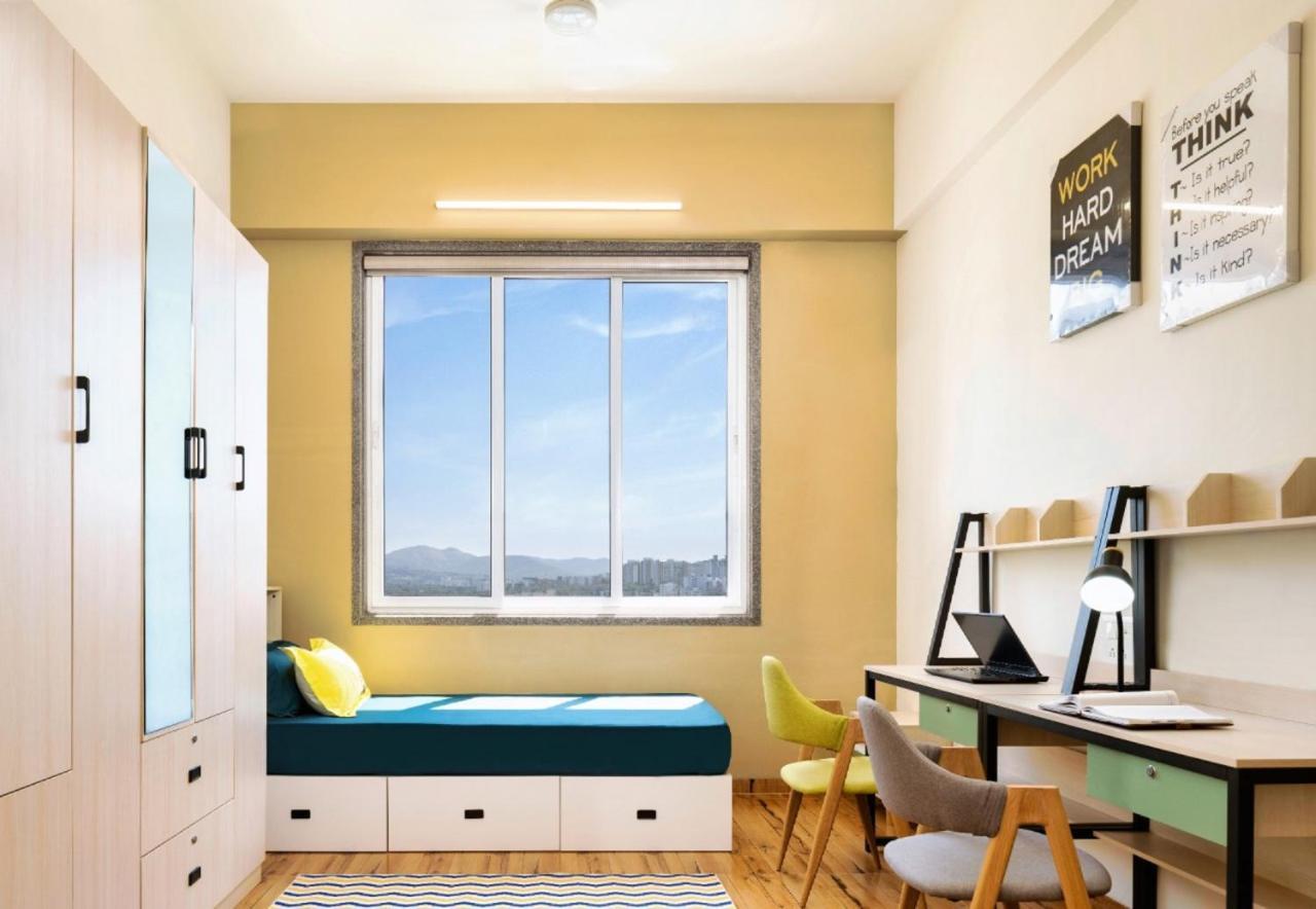 Couch & Cheese Homestel The Most Luxurious Hostel For Working Professionals & Students Púna Exteriér fotografie
